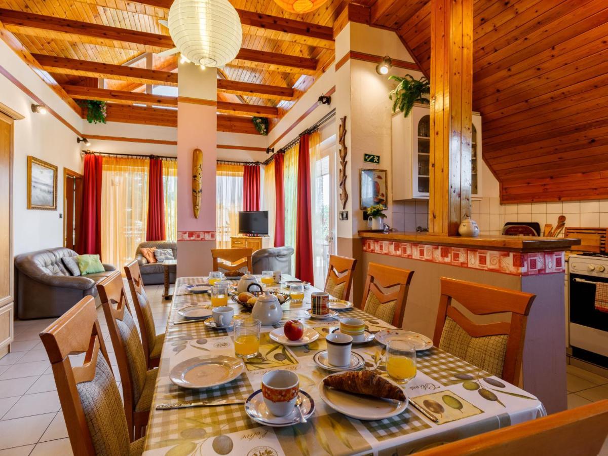 Holiday Home Szabo By Interhome Balatonlelle Luaran gambar