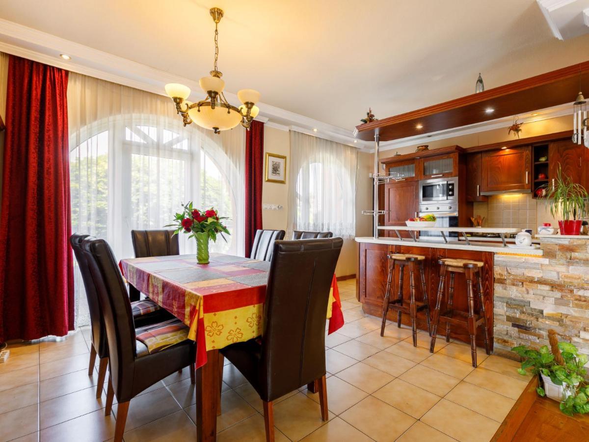 Holiday Home Szabo By Interhome Balatonlelle Luaran gambar