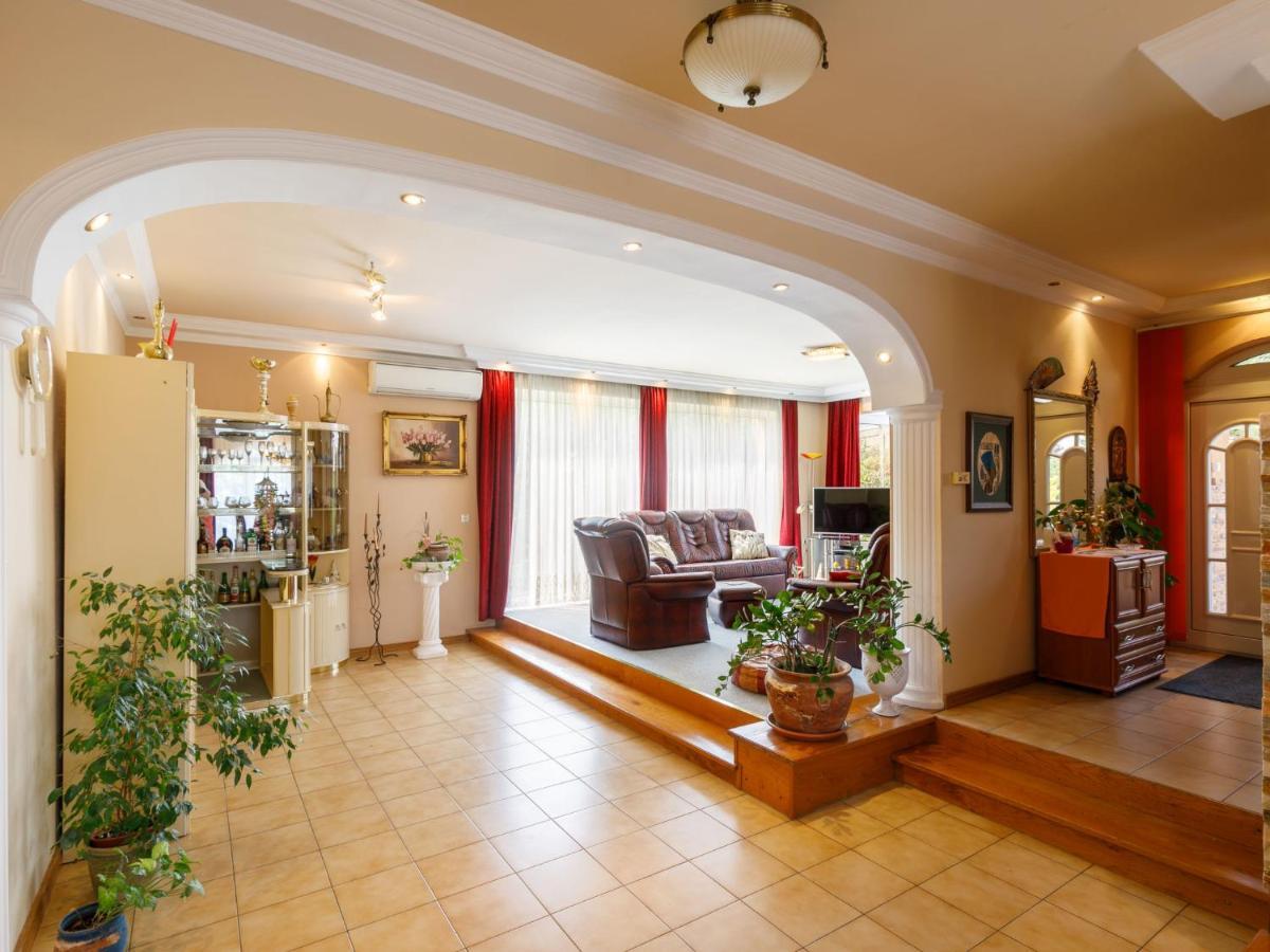 Holiday Home Szabo By Interhome Balatonlelle Luaran gambar